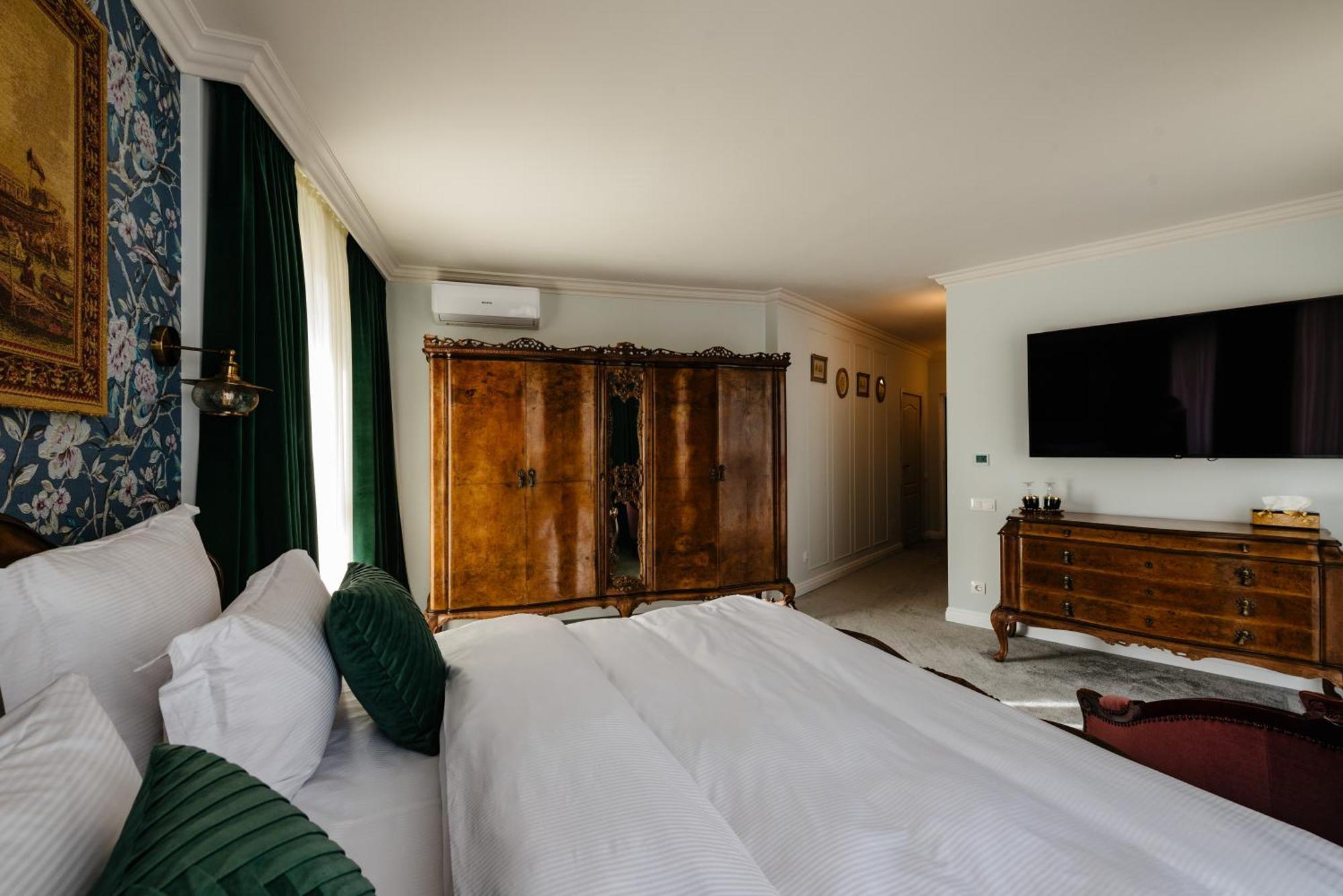 קלוז'-נאפוקה Ateneea Luxury Rooms מראה חיצוני תמונה