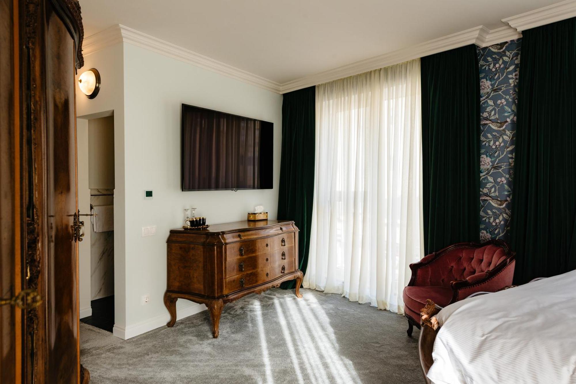 קלוז'-נאפוקה Ateneea Luxury Rooms מראה חיצוני תמונה